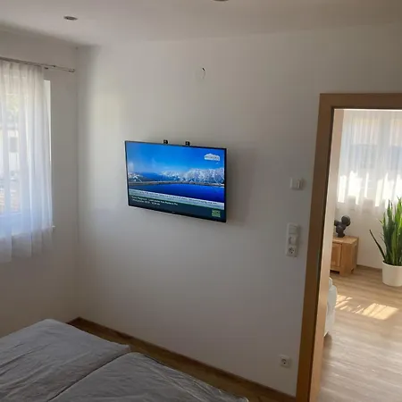 Brandtner Apartment *